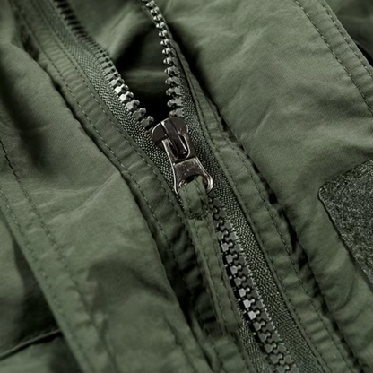 Stijlvolle buitenjas van hoogwaardige stof, comfortabel en warm voor de herfst.