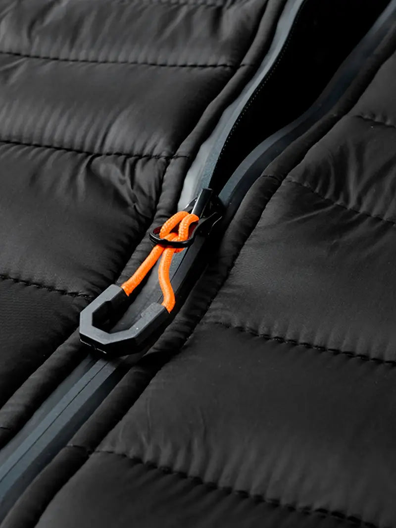 Comfortabele jas met capuchon van hoogwaardige stof voor de herfst