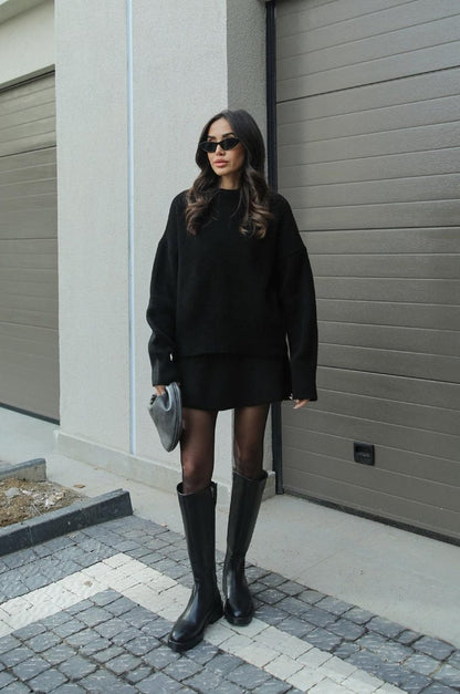 Comfortabele gebreide set van hoogwaardige materialen voor de herfst